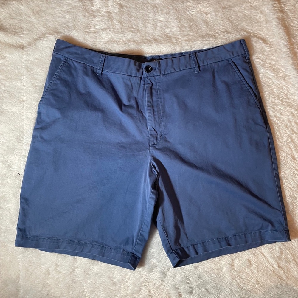IZOD Saltwater Stretch Mens Blue Chino Shorts Size‎ 42 Flat Front Coastal Preppy